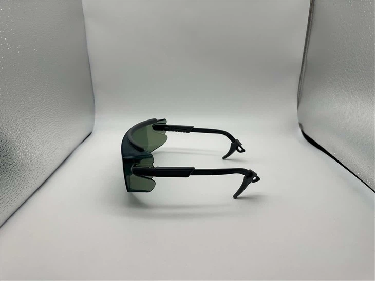 900-1800nm OD6+ Laser Safety Goggles With VLT 35%